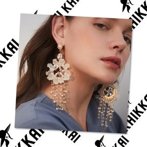 Khikkai Collection ❤︎ Petal Wreath Drop Earrings